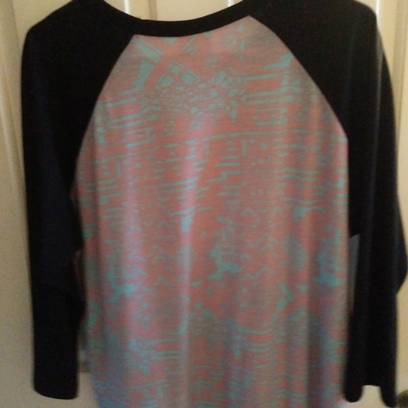 Luleroe Randy - Picture 2 of 4